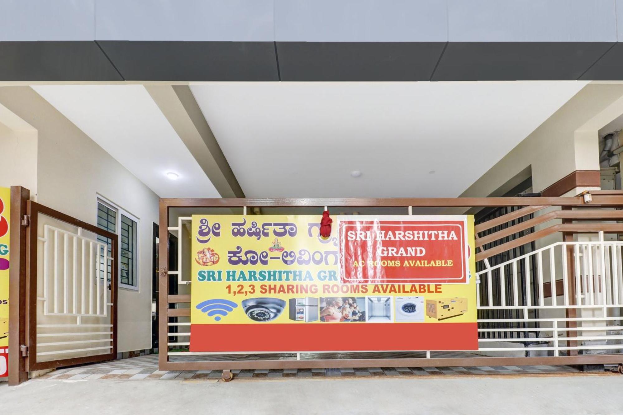 Super Hotel O Sri Harshitha Grand Near Zudio - Star Bazaar, Kundalhalli Gate Bangalore Buitenkant foto